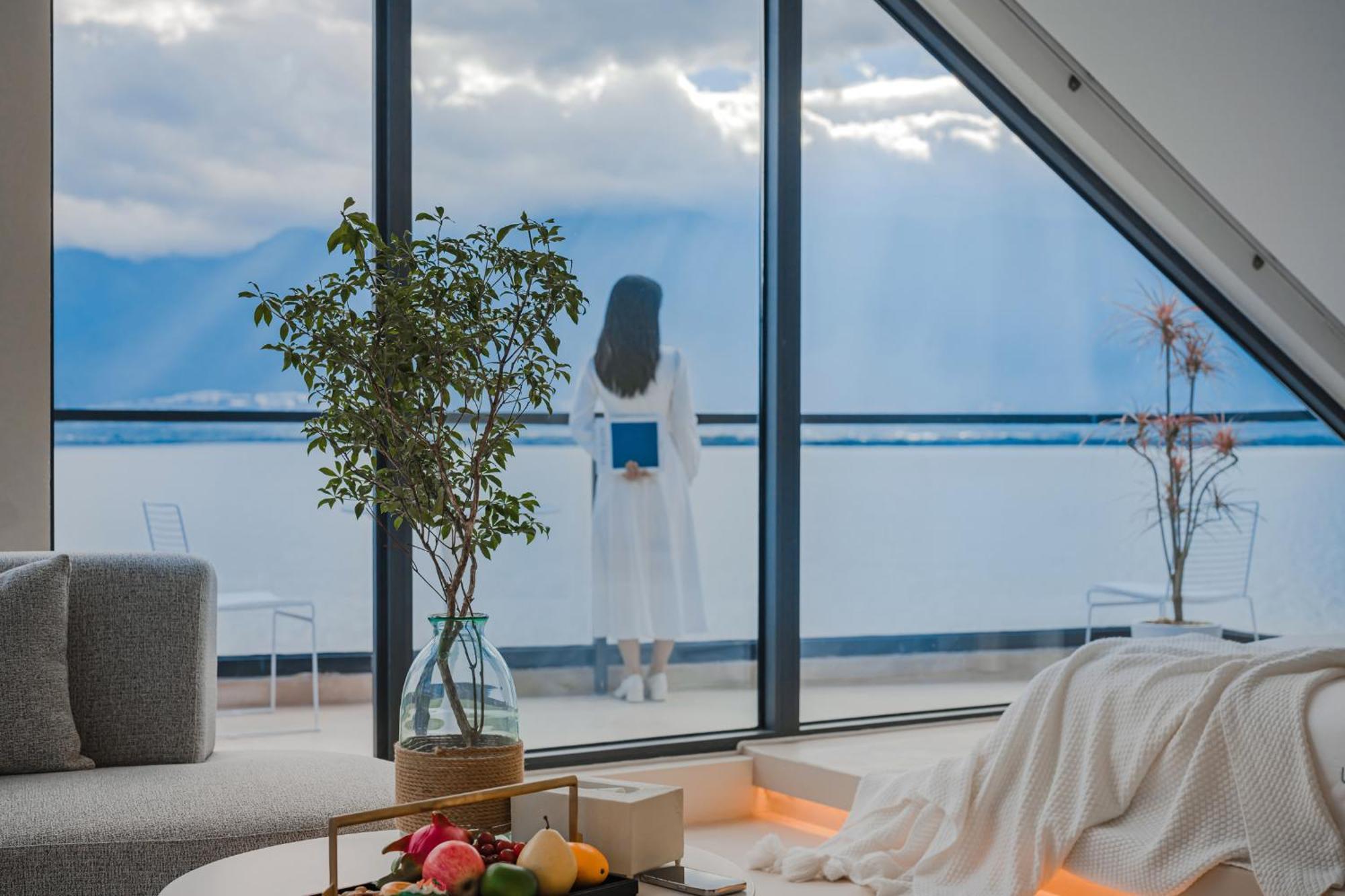 Dali Oriental Seaview Hotel -Dali Erhai Экстерьер фото